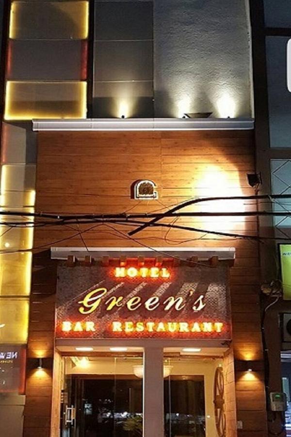 Hotel Greens Лудхиана Экстерьер фото